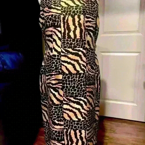 Valerie Dress 100% Pure silk ladies dress size 10 career interview cocktail - Picture 5 of 7